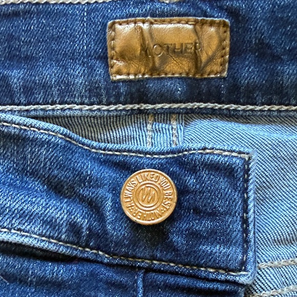 MOTHER The Stunner Ankle Fray Jeans Size 31 Dark Wash Raw Hem - Picture 3 of 9